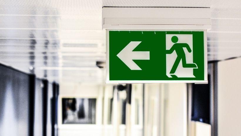 5 tips for installing emergency exit lights